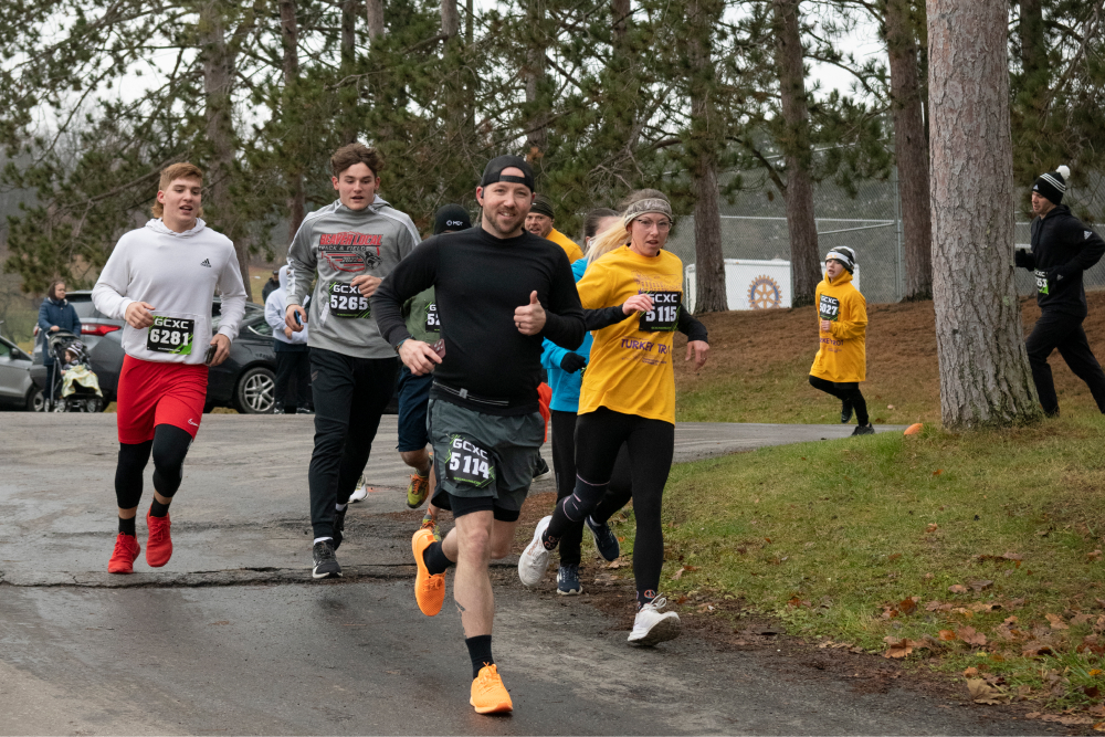 East Palestine runners